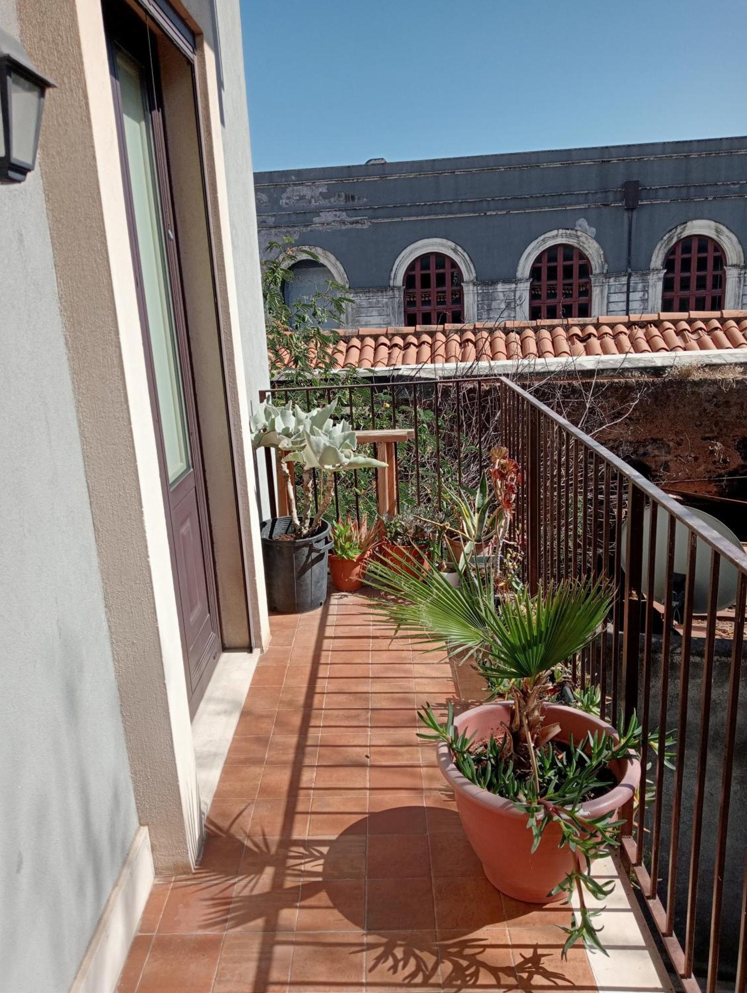 Zurria Home Catania Eksteriør bilde